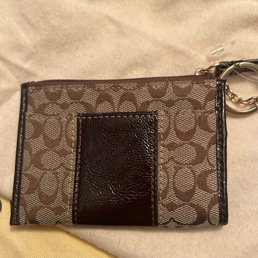 Coach Keycase - Picture 2 of 2